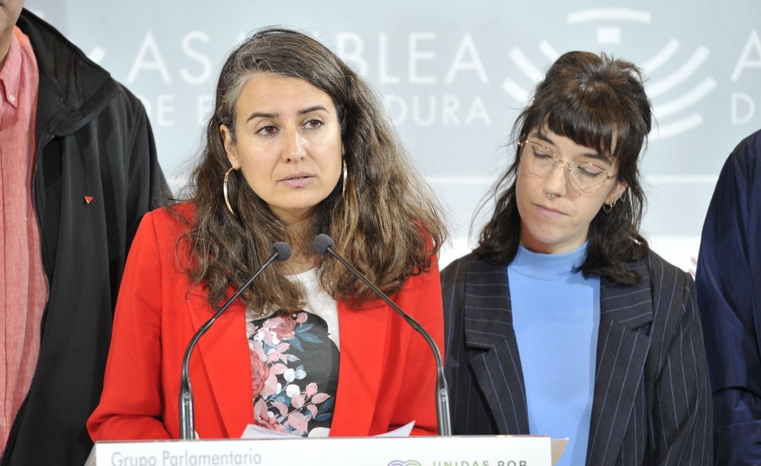 Exigen al PP el cese de su diputada Sandra Valencia tras amenazar a Irene de Miguel