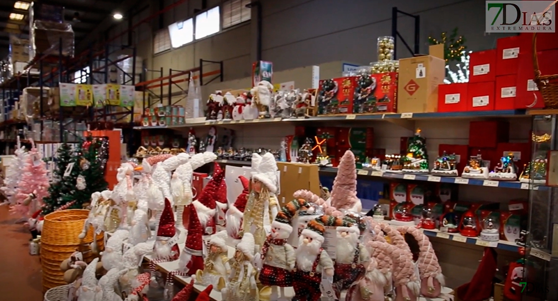 Descubre la Navidad en Cash Bustamante en el polígono El Nevero de Badajoz