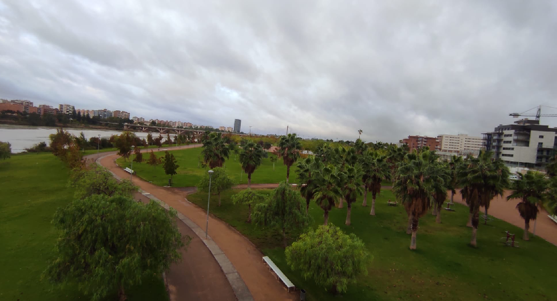 Badajoz cierra sus parques y jardines por nivel amarillo de alerta