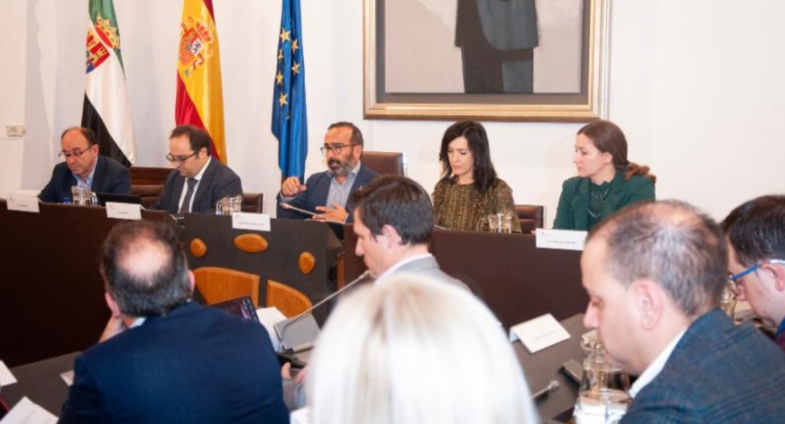 Diputación de Cáceres destina más 600 mil euros para el ahorro de agua, energético  y prevención de plagas