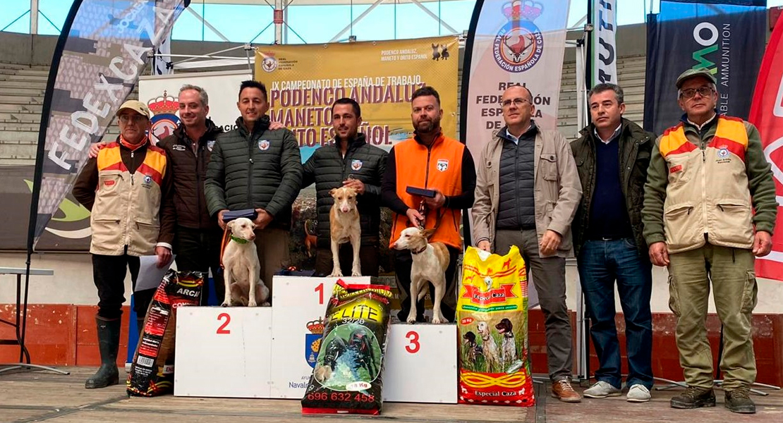 Un extremeño se convierte en Campeón de España de Podenco Andaluz con ‘Rubia’