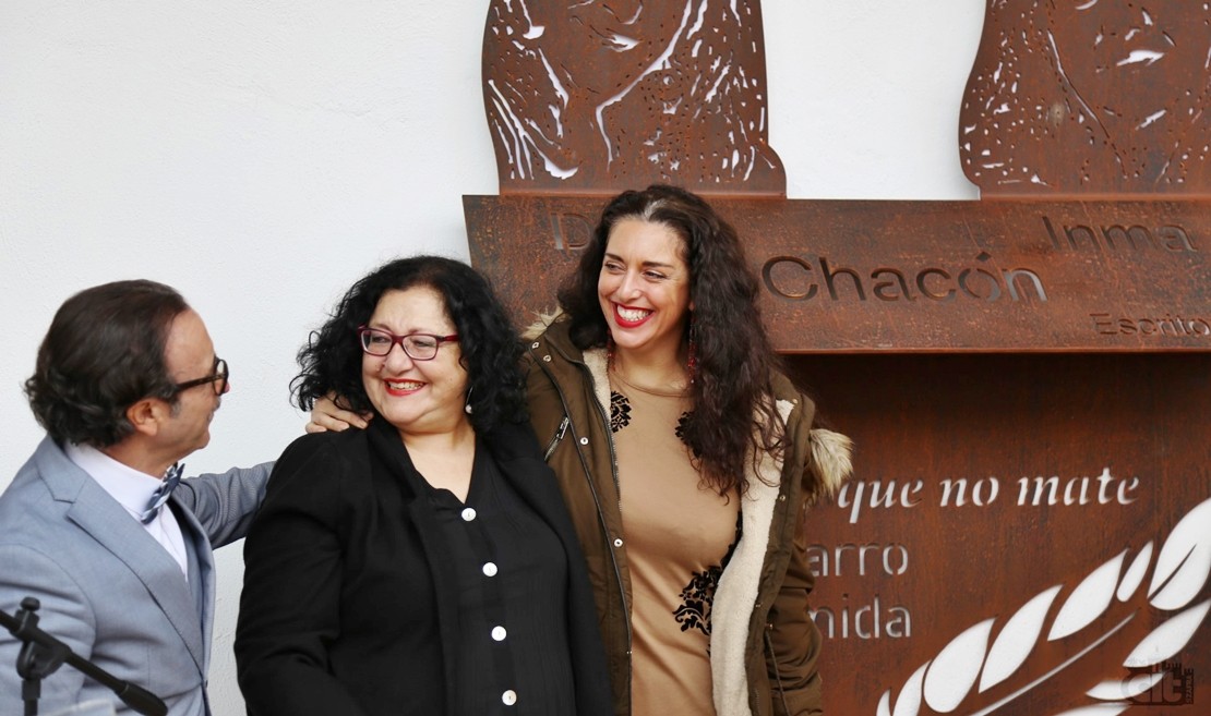 La familia de Dulce Chacón dona su obra a Zafra