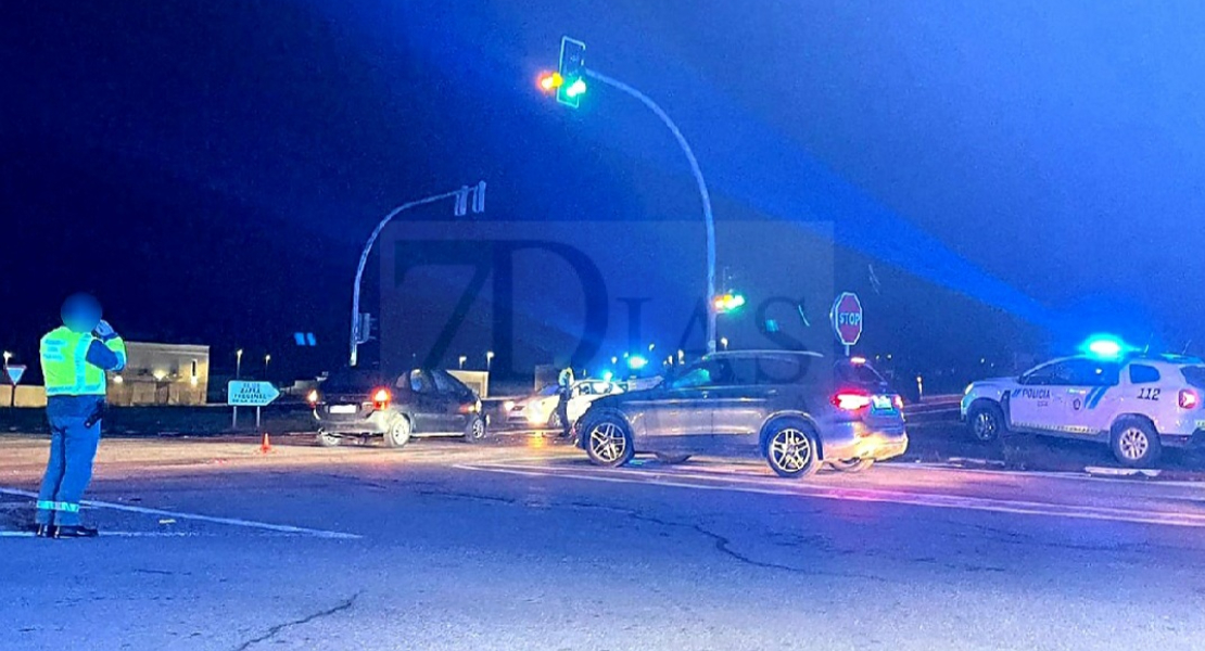 Cuatro heridos en un aparatoso accidente cerca de Zafra