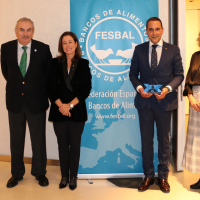 FESBAL premia a Caja Rural de Extremadura por "su destacada aportación y generoso apoyo"