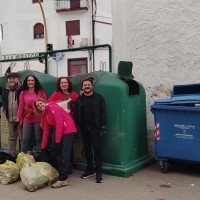 El proyecto 'Libera' recoge 55 kilos de basura en Ribera del Fresno