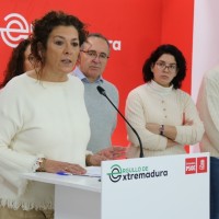 Denuncian recortes del gobierno de coalición en la ayuda a domicilio en Extremadura