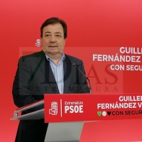 Guillermo Fernández Vara será operado de un tumor