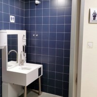 El Universitario de Cáceres instala el primer baño adaptado para pacientes ostomizados