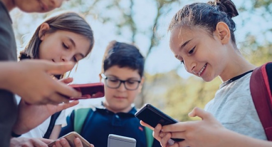 España prepara una app para impedir que los menores se salten las normas en Internet