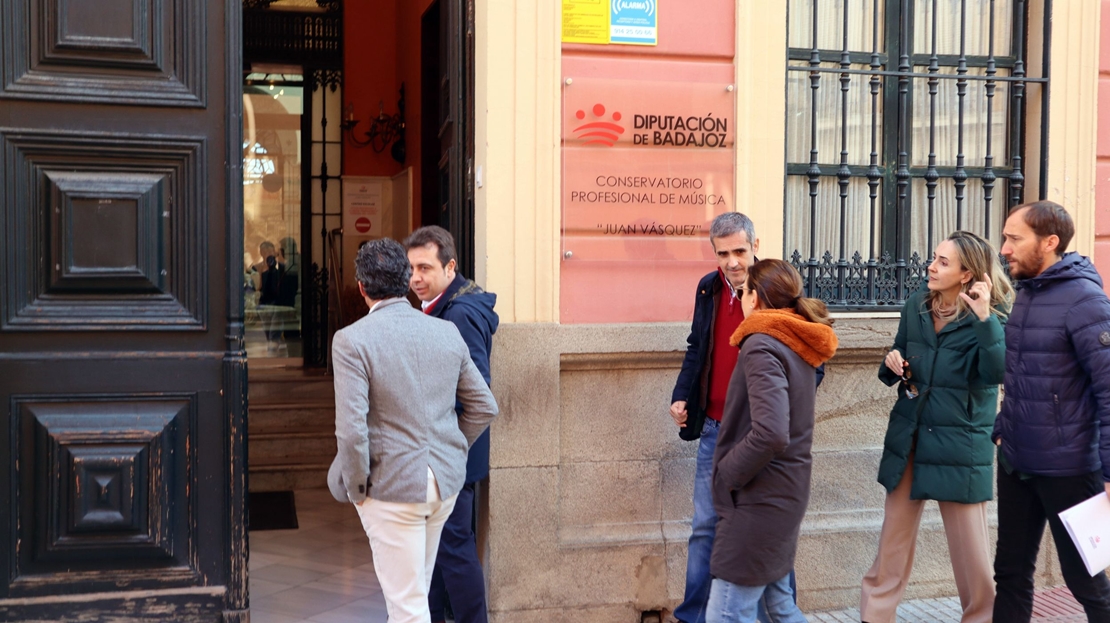 La Diputación de Badajoz invertirá más de un millón de euros en sus conservatorios