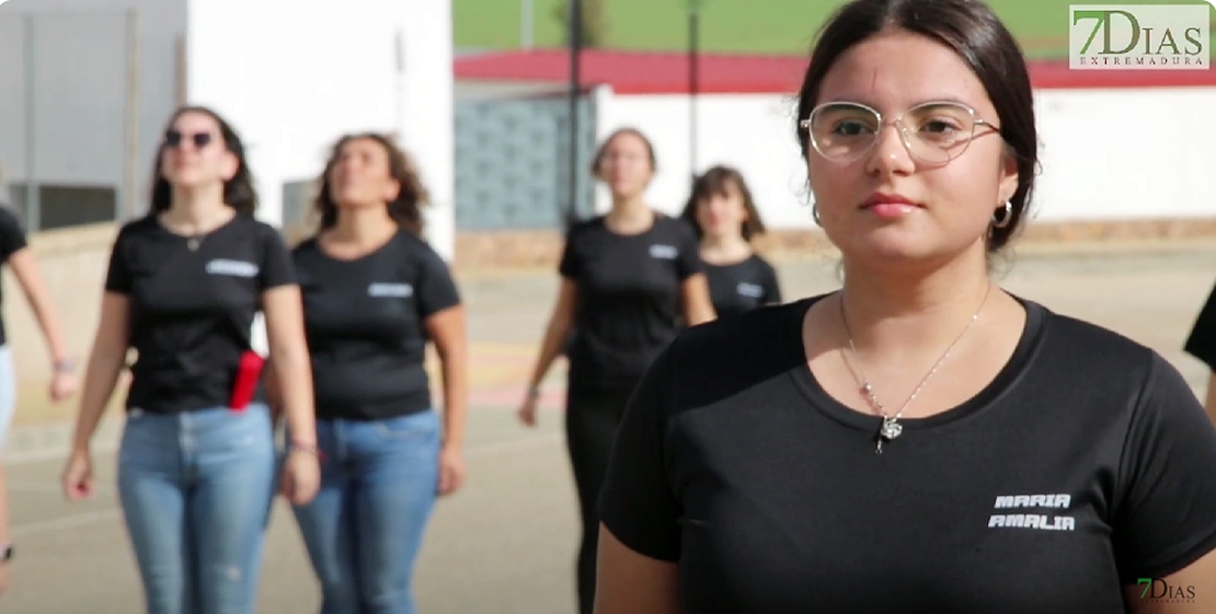 Representación valverdeña en el desfile del Carnaval de Badajoz gracias a Kiwahira