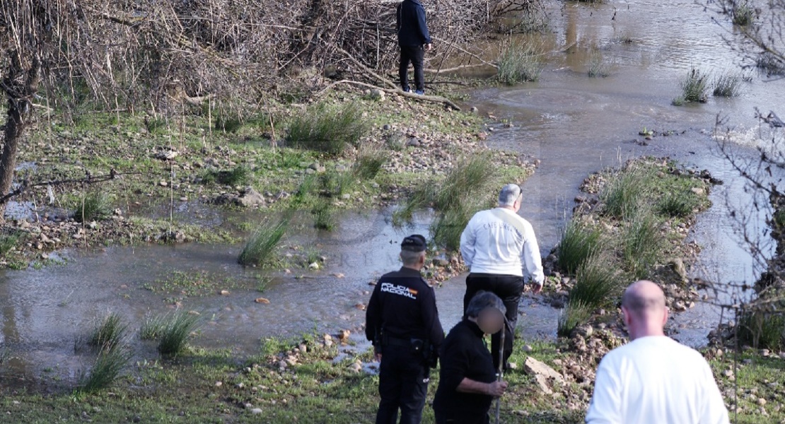 Badajoz sigue buscando a Manuela en la zona del azud del Guadiana