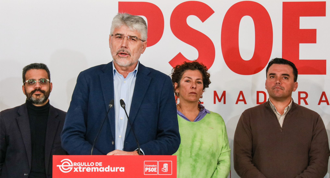 PSOE: "Pretenden privatizar el servicio de ayuda a domicilio en 27 localidades extremeñas"