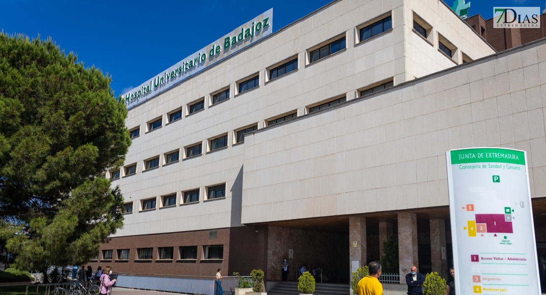 Una colisión en el Puente Real de Badajoz deja dos heridos