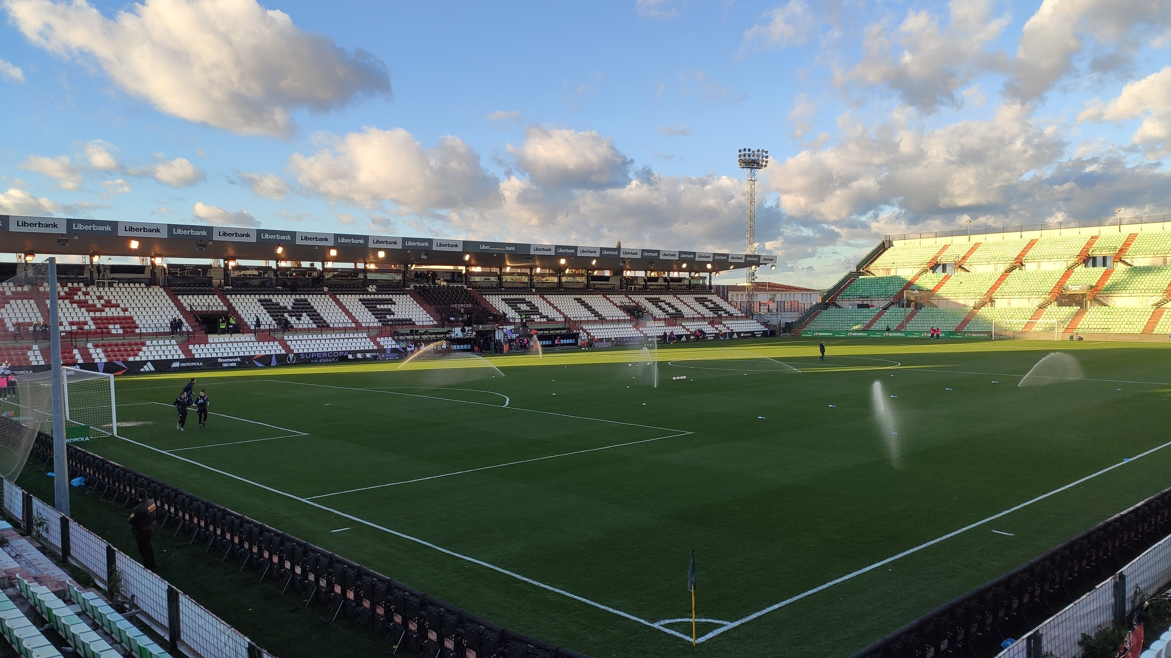 La RFEF visitará Extremadura, que podría ser subsede del Mundial 2030