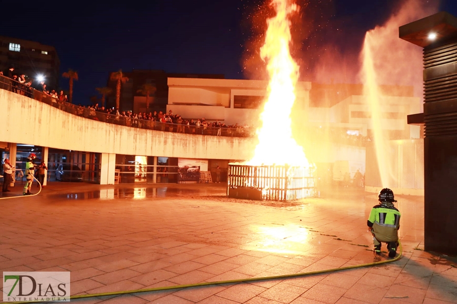 Ya huele a Carnaval gracias a las Candelas de Santa Marina