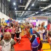 Miles de personas disfrutan del Carnal de Badajoz en Fitur 2024