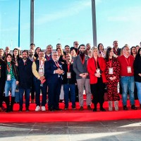 "Las políticas socialistas mejoran la vida de la gente frente a las amenazas de la derecha"