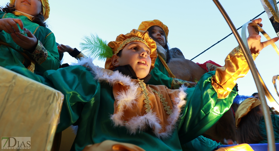 Imágenes de la Cabalgata de los Reyes Magos de Badajoz 2024