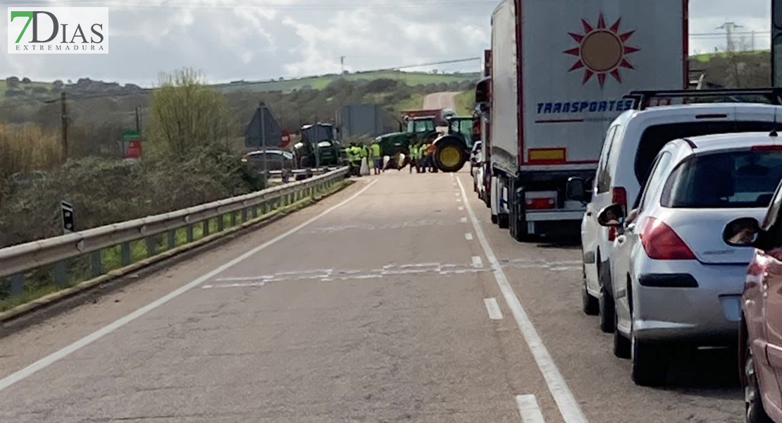 Carreteras cortadas durante la mañana del miércoles en Extremadura