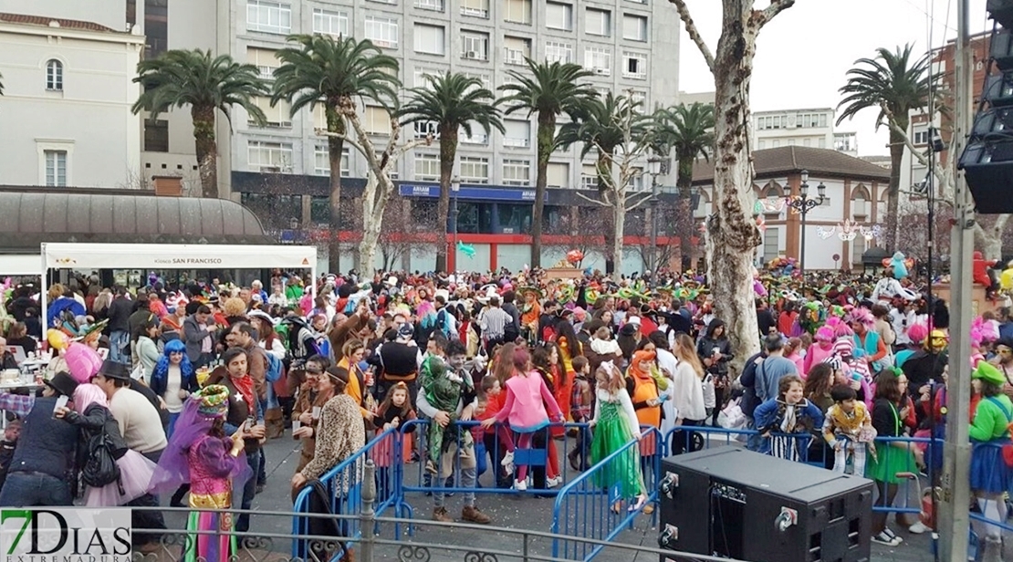 Obligarán a policías y limpiadores a trabajar si se niegan durante el Carnaval de Badajoz