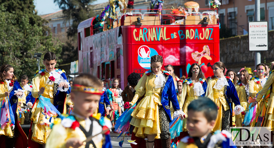 Trenes especiales este fin de semana con motivo del Carnaval de Badajoz