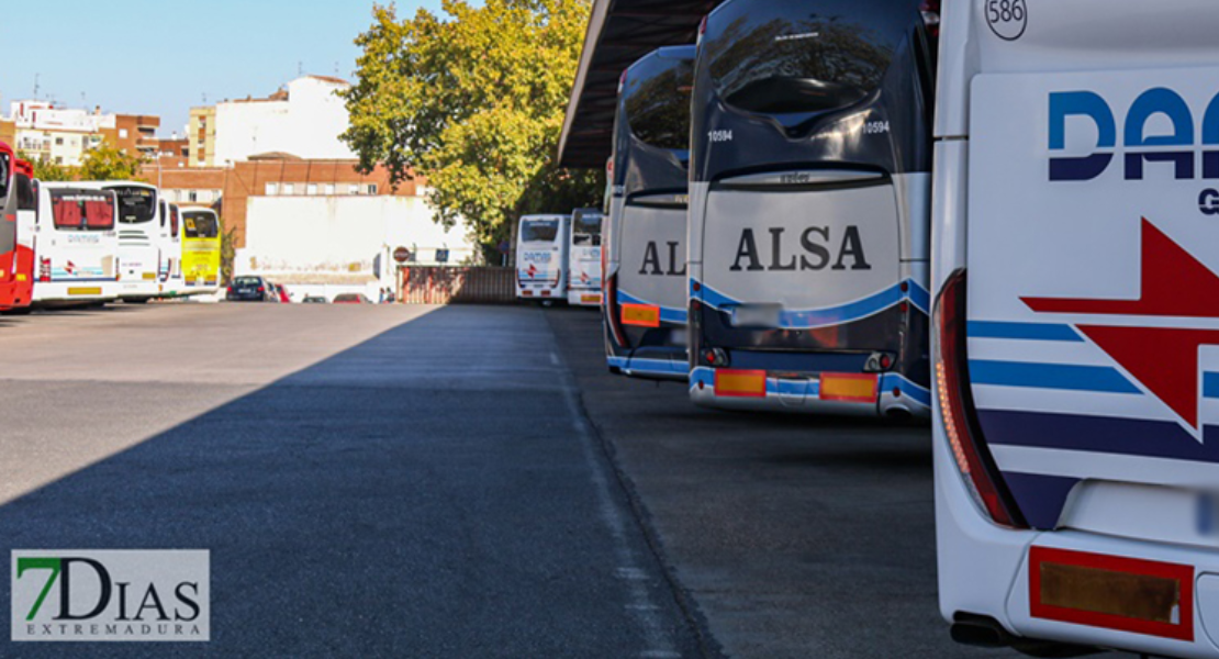 Estos son los servicios adicionales autobús entre Mérida-Badajoz por Carnaval