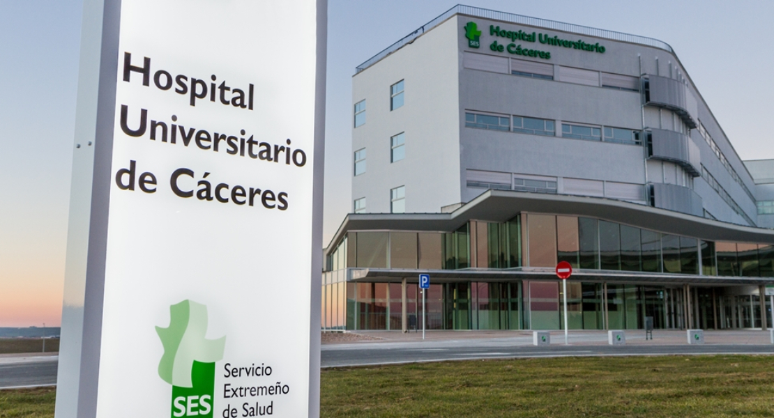 Trasladados hasta el Hospital Universitario de Cáceres tras un accidente