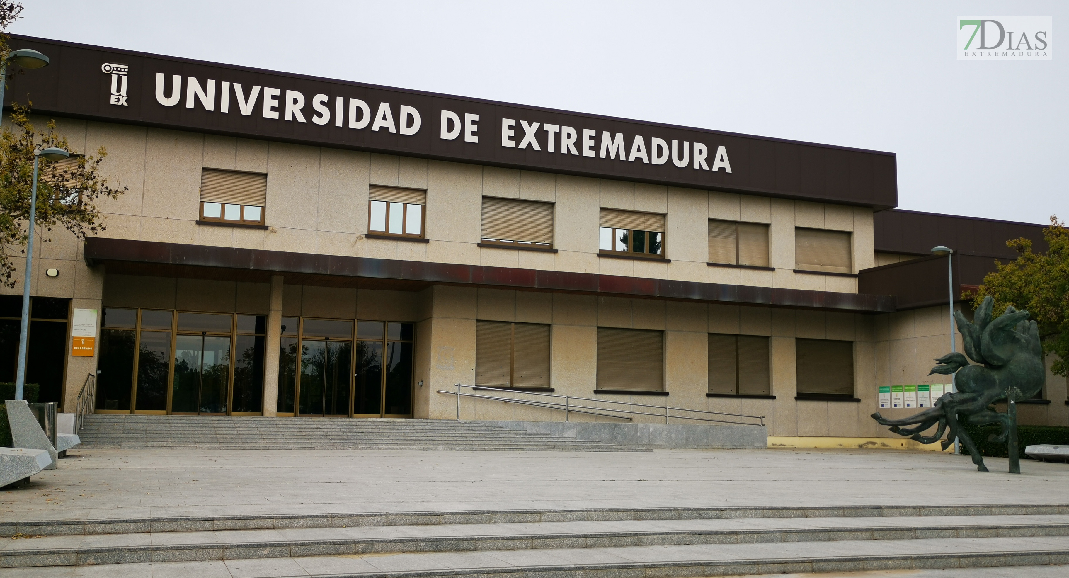 La UEX recibe 1,3 M€ de la Junta para acondicionar sus instalaciones