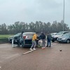 Un herido tras volcar un coche en la rotonda de Gévora