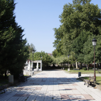 Denuncian las "caídas de personas mayores" por el mal estado de un parque en Plasencia