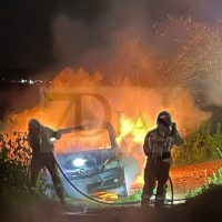 Un nuevo incendio provoca la calcinación de un vehículo en Badajoz