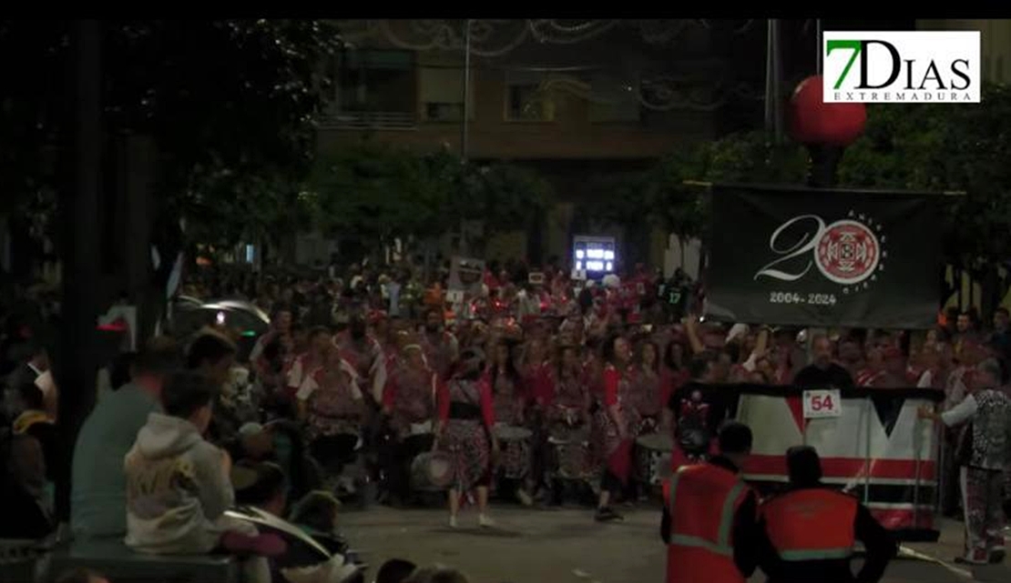Quejas sobre la falta de iluminación en el recorrido del desfile del Carnaval de Badajoz