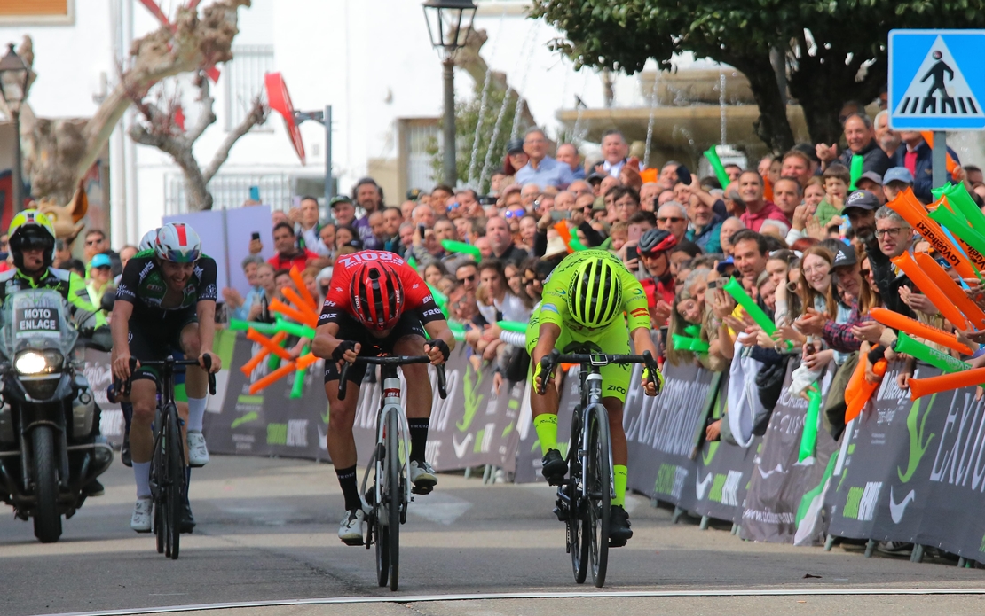 José Luis Faura gana la Vuelta Ciclista a Extremadura