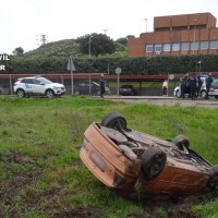 Detenidos tras robar un coche y desobedecer gravemente a los agentes en la provincia de Cáceres