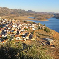 Acometen una obra de emergencia para llevar agua potable hasta Almendralejo