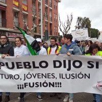 Manifestación por la fusión entre Don Benito y Villanueva de la Serena