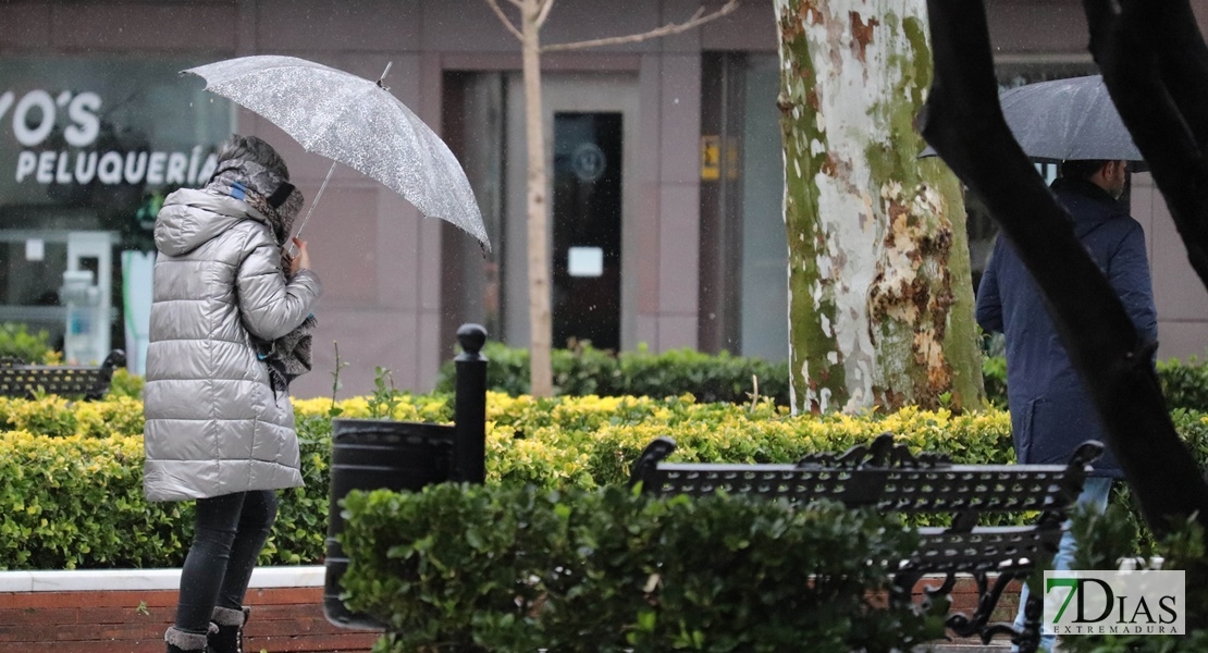 Amplían la alerta por lluvias y nevadas en parte de Extremadura