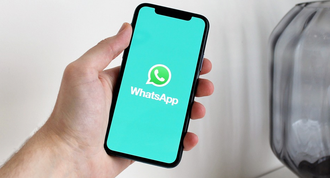 Las redes arden de memes tras la caída de WhatsApp