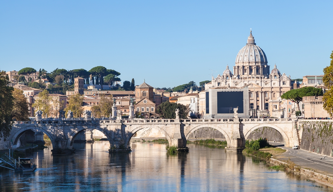 El Papa Francisco recibirá en el Vaticano a dos alcaldes extremeños