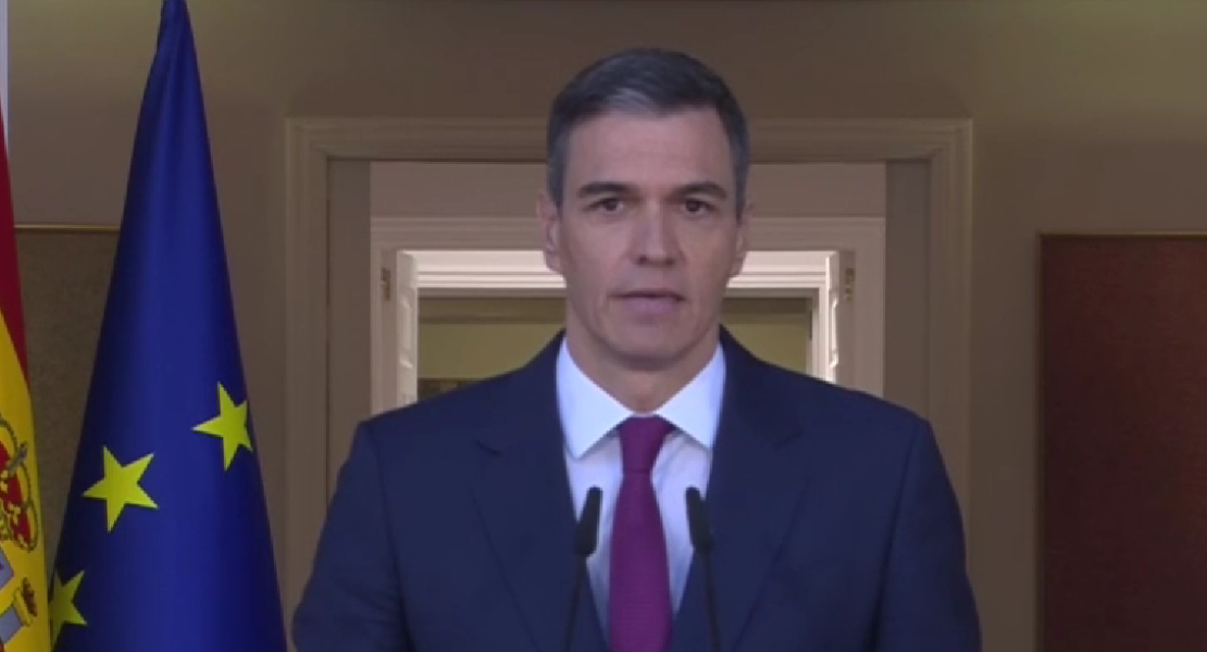 Pedro Sánchez: "He decidido seguir, con más fuerza si aún cabe"