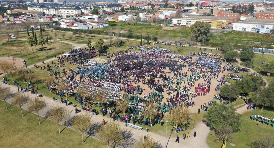 Cerca de 5.000 alumnos celebrarán el Estatuto de Autonomía de Extremadura al ritmo del Candil