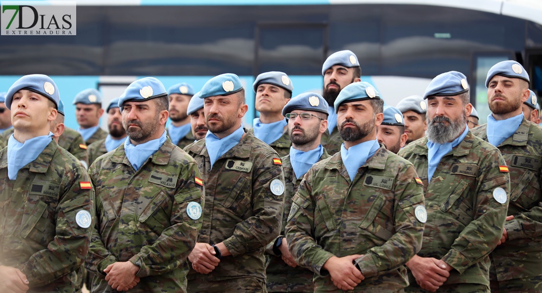 Emoción en la llegada del segundo contingente de militares extremeños a Bótoa