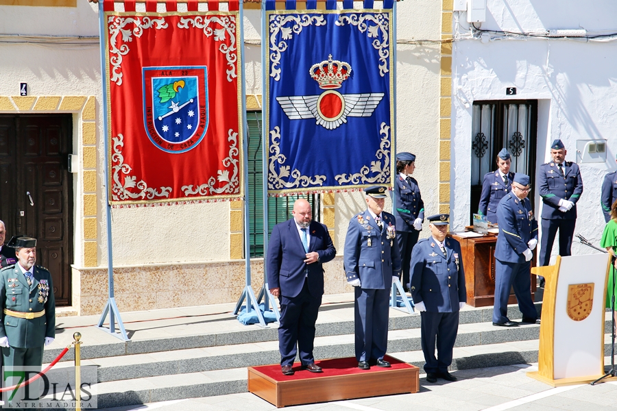 Más de 100 personas participan en la Jura de Bandera Civil de Valencia del Mombuey