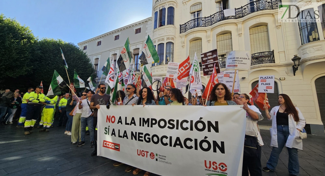 Sindicatos y trabajadores del Ayto. de Badajoz: "Queremos negociación, no imposición"