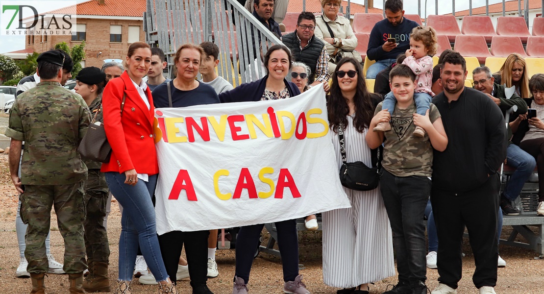 Emoción en la llegada del segundo contingente de militares extremeños a Bótoa