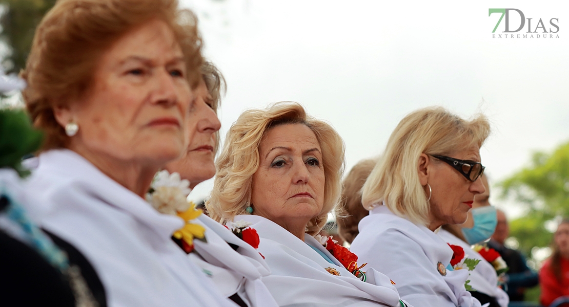 Festividad y folclore acompañan un año más a la Virgen de Bótoa