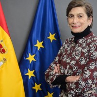 Se agrava la tensión España - Argentina: cesan a la embajadora española