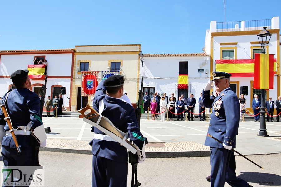 Más de 100 personas participan en la Jura de Bandera Civil de Valencia del Mombuey