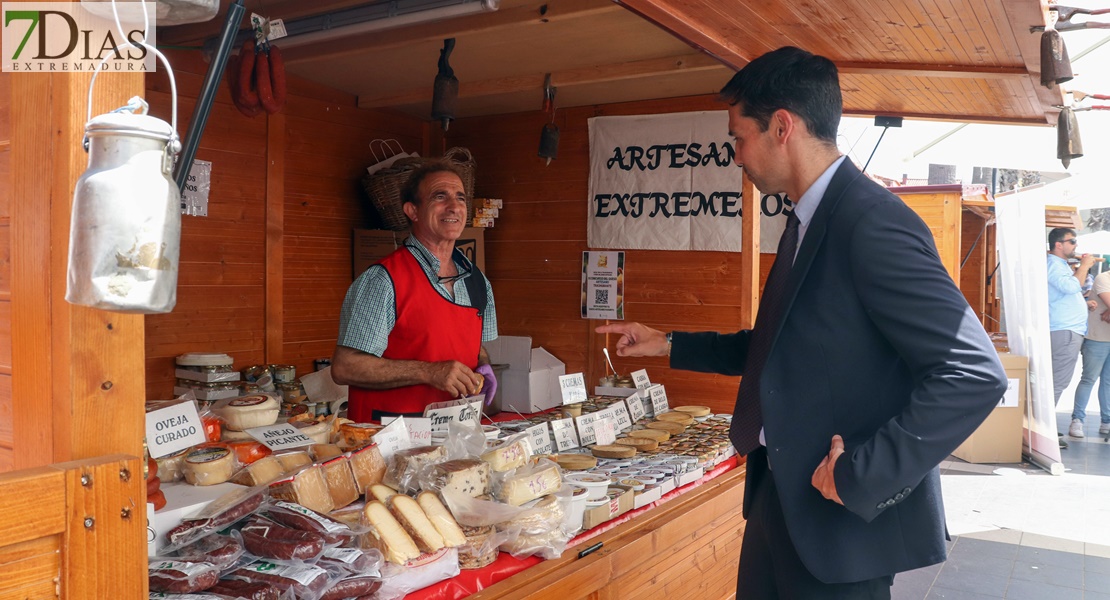 Vive la Trashumancia y la V Feria del Queso Artesano